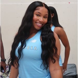 26” 5x5 jet black Glueless wig buss down only worn once 180% density